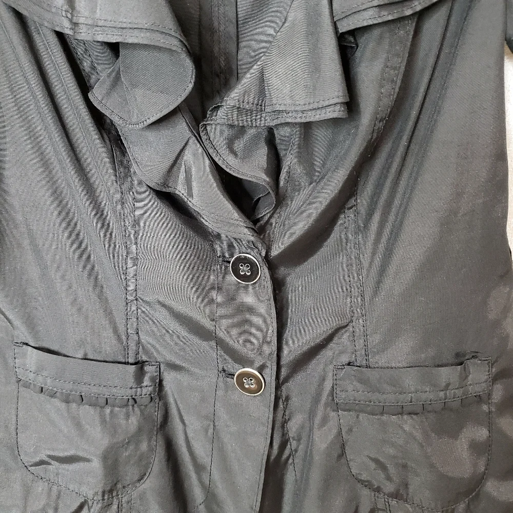 WHBM Deep Ruffle Button Up Blouse Jacket - Picture 3 of 5